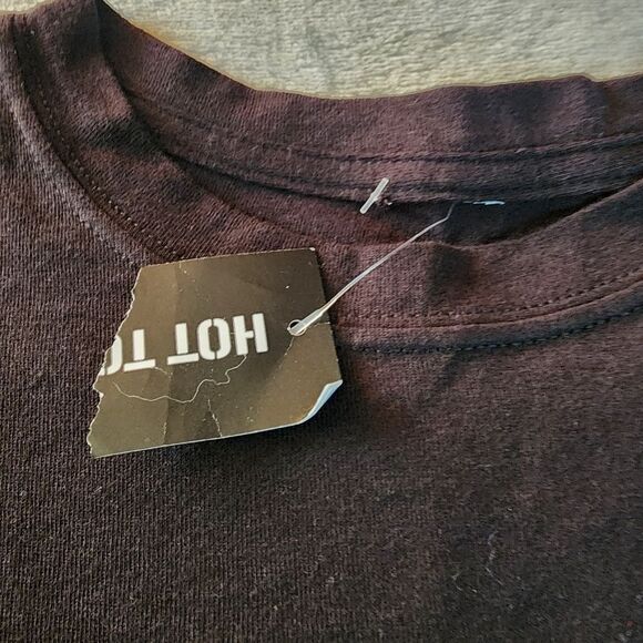 Hot Topics 2018 NWT Black CNCO Tshirt With White Graphics Size Medium - Picture 6 of 8